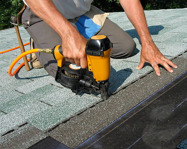 Quick and Trustworthy Emergency Roof Repair Services in Treasure Island, FL